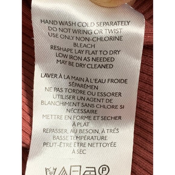 Free People Cuffing Season Red Crochet Sleeve Top Bell Sleeves Size M 7369 EUC - Picture 7 of 10